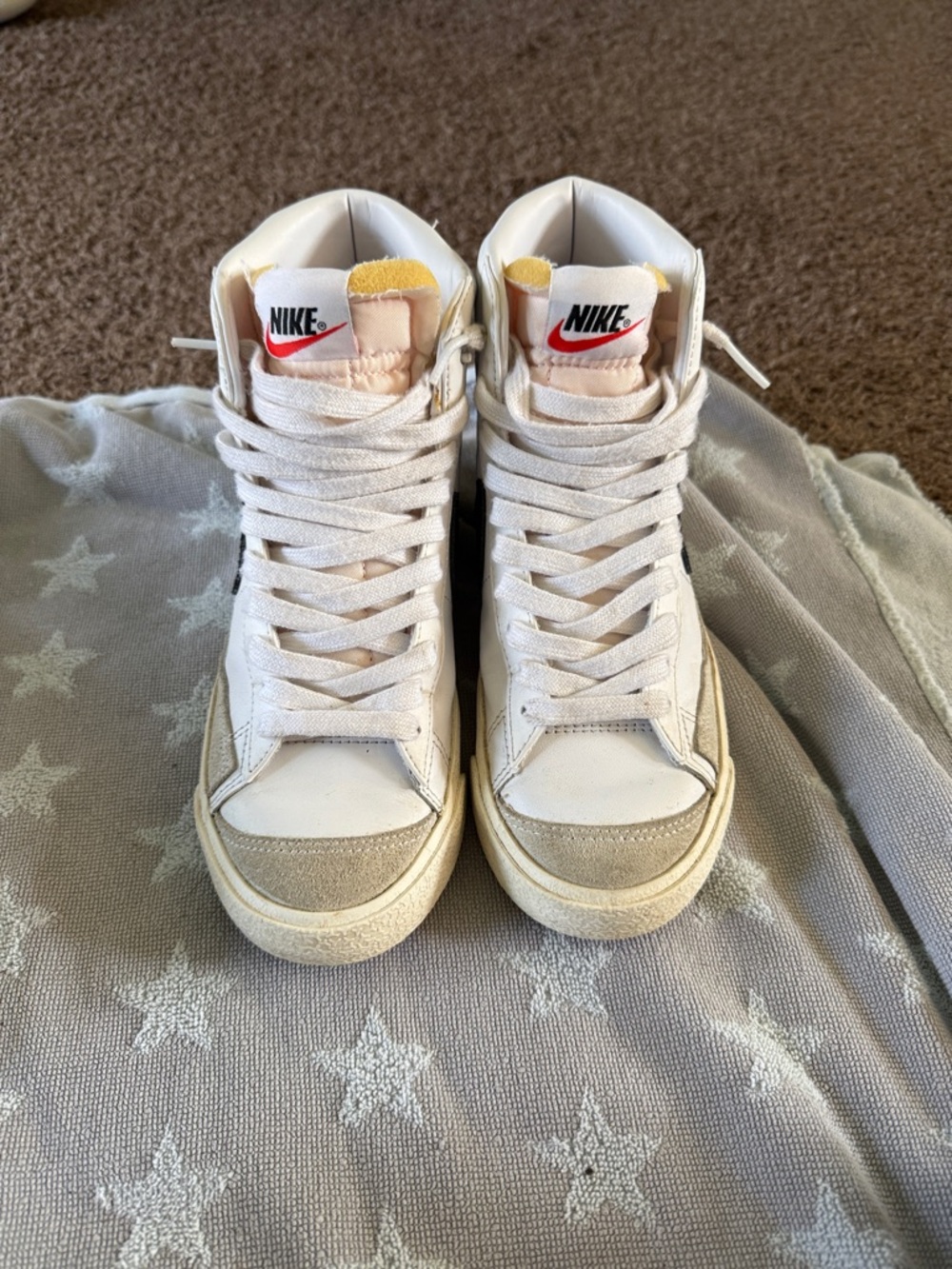 Nike Mid-Top Blazers size 6.5